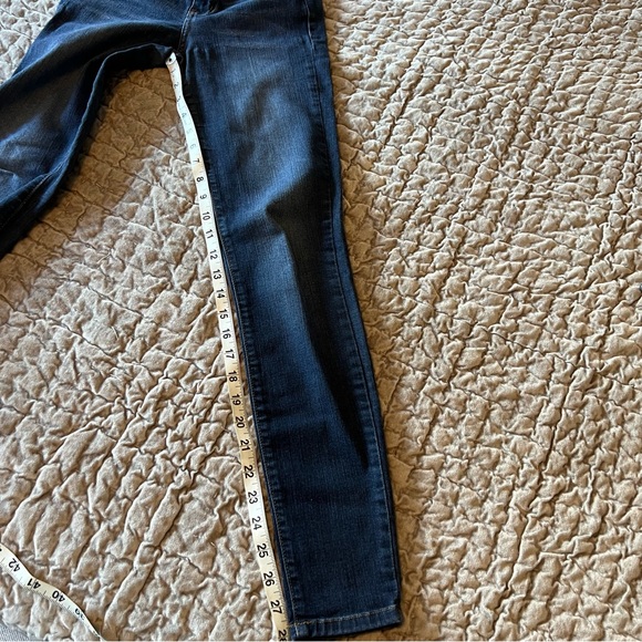 Judy Blue skinny jeans, size 1/25 - Picture 7 of 10